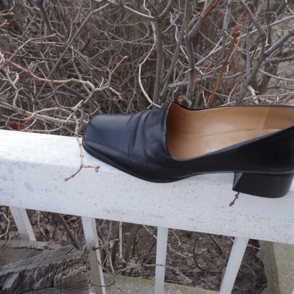 Black Ladies Loafers Made In Brazil - Picture 6 of 7